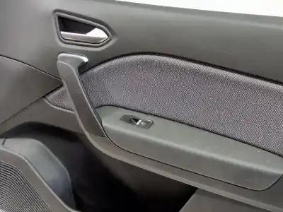 Second-hand car spare part front right door for renault captur ii (hf_) e-tech 145 (hfmu) oem iam references 801000210r  