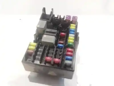 Автозапчасти б/у блок реле/предохранителей за opel corsa e (x15) 1.3 cdti (08, 68) ссылки oem iam 39080926  