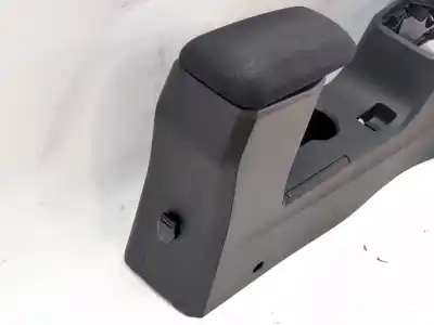 Автозапчастина б/у центральний подлокник для dacia jogger 1.0 tce 110 (rkmd) посилання на oem iam 969256803r  