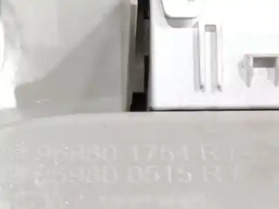 Pezzo di ricambio per auto di seconda mano luce interna per renault captur i (j5_, h5_) 1.2 tce 120 riferimenti oem iam 969801754r 969800515r 