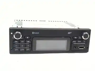 Автозапчасти б/у аудиосистема / радио Cd за RENAULT MASTER III FURGÓN (FV) 2.3 DCI 145 RWD (FV0E, FV0F, FV0T, FV10, FV12) ссылки OEM IAM 281152140R  