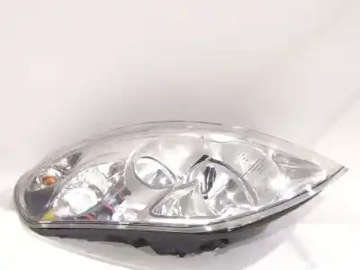 Second-hand car spare part right headlight for renault master iii furgón (fv) 2.3 dci 145 rwd (fv0e, fv0f, fv0t, fv10, fv12) oem iam references 0101173200115083