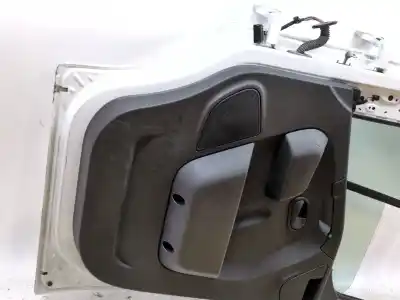 Pièce détachée automobile d'occasion porte avant droite pour renault master iii furgón (fv) 2.3 dci 145 rwd (fv0e, fv0f, fv0t, fv10, fv12) références oem iam   