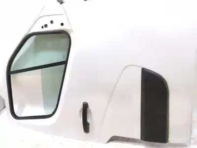 Pièce détachée automobile d'occasion porte avant droite pour renault master iii furgón (fv) 2.3 dci 145 rwd (fv0e, fv0f, fv0t, fv10, fv12) références oem iam   