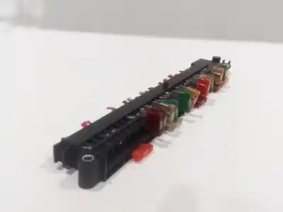 Second-hand car spare part fuse box unit for bmw x3 (e83) 2.0 sd oem iam references   