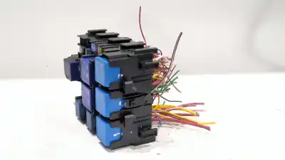 Автозапчасти б/у блок реле/предохранителей за dacia jogger 1.0 tce 110 (rkmd) ссылки oem iam   