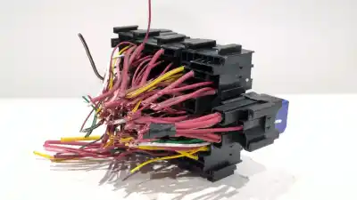 Автозапчасти б/у блок реле/предохранителей за dacia jogger 1.0 tce 110 (rkmd) ссылки oem iam   