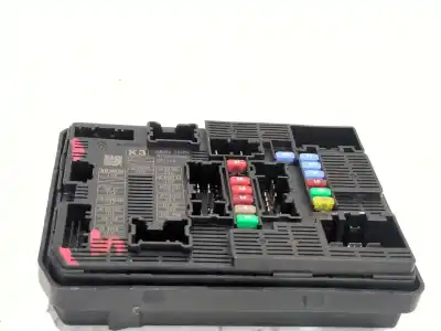 Second-hand car spare part fuse box unit for renault kangoo iii monospace blue dci 95 (kjab) oem iam references 284b67098r