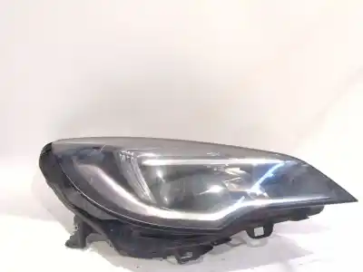 Second-hand car spare part right headlight for opel astra k sports tourer (b16) 1.6 cdti (35) oem iam references 39111144