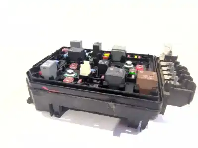 Second-hand car spare part fuse box unit for opel astra k sports tourer (b16) 1.6 cdti (35) oem iam references 39040853