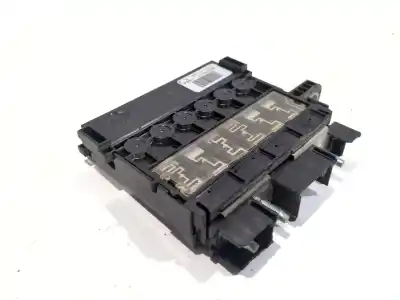 İkinci el araba yedek parçası RÖLE/SIGORTA KUTUSU için RENAULT TALISMAN (LP_) 1.7 BLUE DCI 150 (LPA8) OEM IAM referansları 241143738R  