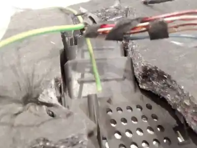 Pezzo di ricambio per auto di seconda mano connettore obd per audi a6 c6 (4f2) 2.0 tdi riferimenti oem iam 4f1863075  