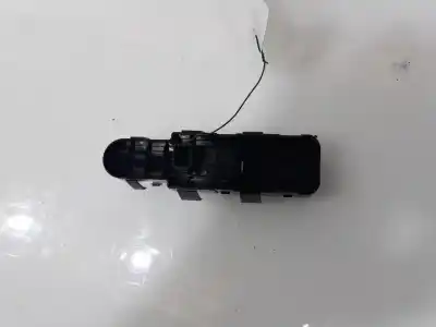 İkinci el araba yedek parçası SOL ÖN PENCERE ANAHTARI için CITROEN C4 COUPE  OEM IAM referansları 6554NP  9651465677