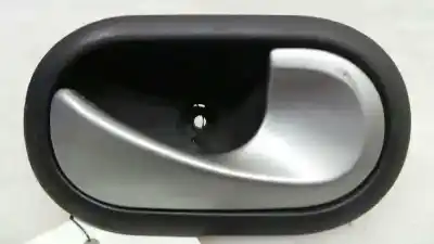 Peça sobressalente para automóvel em segunda mão PUXADOR INTERIOR TRASEIRO DIREITO por RENAULT CLIO III  Referências OEM IAM 8200730863  8200730863