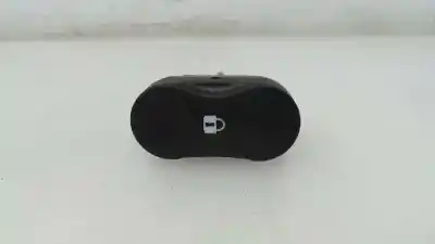 Second-hand car spare part switch for dacia sandero ambiance oem iam references 8200870250