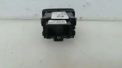 Second-hand car spare part hazard warning lights for kia cee´d drive oem iam references 49d3601400  49d3601400