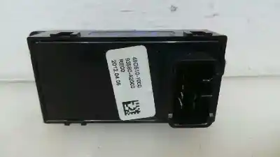 Peça sobressalente para automóvel em segunda mão botão / interruptor elevador vidro traseiro esquerdo por kia cee´d drive referências oem iam 93580a2000  93580a2000