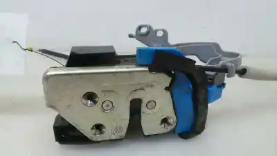 Second-hand car spare part rear left door lock for kia cee´d drive oem iam references 81410a2100