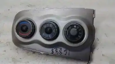Second-hand car spare part heating / air conditioning control panel for toyota yaris (ksp9/scp9/nlp9) blue oem iam references 559020d010