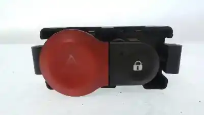 Second-hand car spare part hazard warning lights for renault clio iii confort dynamique oem iam references 8200214896
