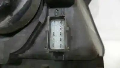 Second-hand car spare part left headlight for opel meriva cosmo oem iam references 93321052  93321052