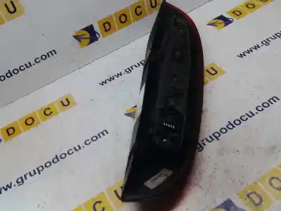 Pezzo di ricambio per auto di seconda mano lampada posteriore sinistra per opel corsa c comfort riferimenti oem iam 09196363  09196363