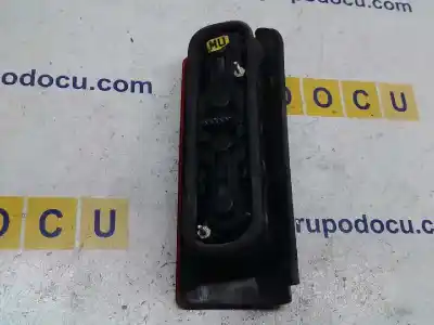 Second-hand car spare part right tailgate light for opel combo cargo oem iam references 09199763  09199763
