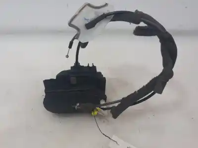 Автозапчастина б/у ЗАМОК ПЕРЕДНІХ ДВЕРЕЙ ЛІВИЙ для NISSAN QASHQAI (J10)  Посилання на OEM IAM 80501JD900  80501JD900