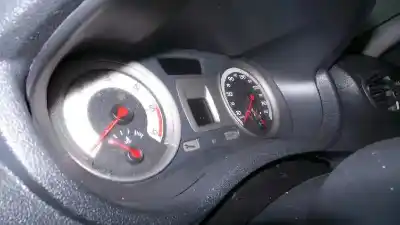 Second-hand car spare part dashboard for renault clio iii confort dynamique oem iam references 8200343563
