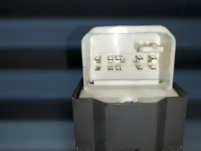 Gebrauchtes Autoersatzteil fensterschalter vorne links zum toyota yaris (ksp9/scp9/nlp9) básico oem-iam-referenzen 848200d100  848200d100