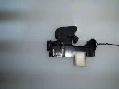 Автозапчастина б/у передній правий віконний вимикач для toyota yaris (ksp9/scp9/nlp9) básico посилання на oem iam 848100d030