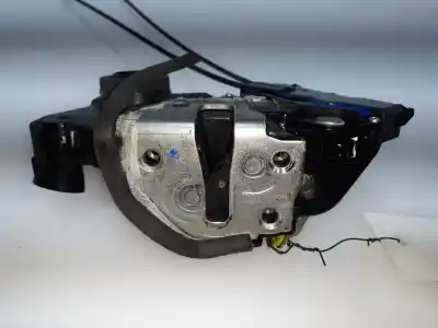 Автозапчастина б/у замок передніх дверей лівий для toyota yaris (ksp9/scp9/nlp9) básico посилання на oem iam 690400d140  690400d140