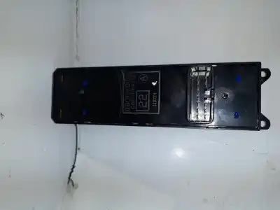 Автозапчастина б/у передні вікний вмикач для mitsubishi outlander (cw0) 2.0 di-d cat посилання на oem iam 8608a060  8608a060