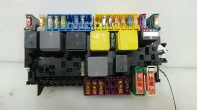 Second-hand car spare part fuse box unit for infiniti q30 1.5 d oem iam references a2469067100