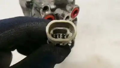 Peça sobressalente para automóvel em segunda mão compressor de ar condicionado a/a a/c por opel combo familiar referências oem iam 6854081  6854081