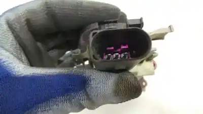 Автозапчасти б/у наружная рукоятка передняя справа за audi a3 (8l) 1.8 20v turbo ссылки oem iam 4b2837208gru 4b2837208 4b2837208