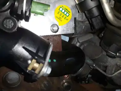 Pièce détachée automobile d'occasion moteur complet pour peugeot 407 sw premium références oem iam 4ht  4ht