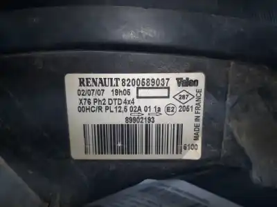 Автозапчасти б/у правая фара за renault kangoo (f/kc0) authentique 4x4 ссылки oem iam 8200589037  8200589037