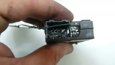 Pezzo di ricambio per auto di seconda mano interruttore per renault scenic (ja..) 1.6 16v authentique (ja0b/11) riferimenti oem iam 7700433081  7700433081