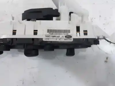 Peça sobressalente para automóvel em segunda mão comando de sofagem (chauffage / ar condicionado)  por ford focus lim. (cb4) titanium referências oem iam 1719798  1719798