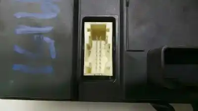 Second-hand car spare part climate control for renault clio iii confort expression oem iam references 8200296683  8200296683