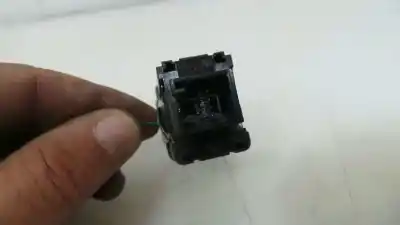 Автозапчастина б/у вимикач для volkswagen passat variant (3c5) advance посилання на oem iam 3c0941333a  3c0941333a