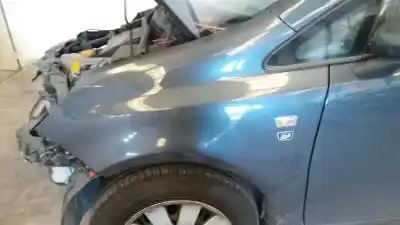 Peça sobressalente para automóvel em segunda mão guarda-lamas dianteiro esquerdo por opel corsa d ´´111 years´´ referências oem iam 93189645