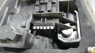 Second-hand car spare part right tailgate light for rover 45 i fastback (rt) 1.6 oem iam references xfb101000 xfb101000 xfb101000