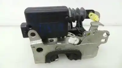 Second-hand car spare part front right door lock for dacia duster 1.6 16v cat oem iam references 8200735224 8200735224 8200735224