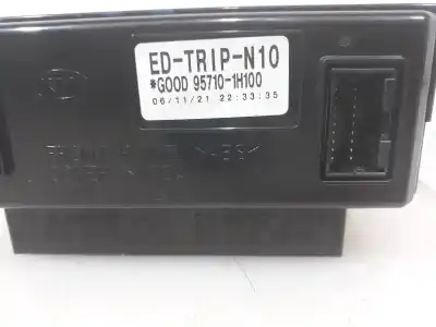 Автозапчасти б/у многофункциональный дисплей за kia cee´d active ссылки oem iam 957101h100  957101h100