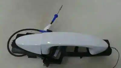 Gebrauchtes Autoersatzteil ÄUSSERER GRIFF VORNE RECHTS zum FORD ECOSPORT (CR6)  OEM-IAM-Referenzen 1788863 1788863 1788863