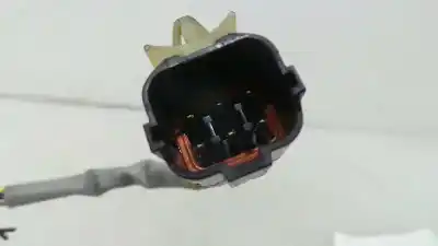 Автозапчастина б/у замок передній праві двері для kia sorento i (jc) 2.5 crdi посилання на oem iam 813203e010 813203e010 813203e010