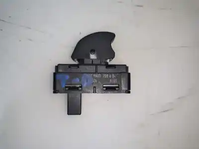 Peça sobressalente para automóvel em segunda mão botão / interruptor elevador vidro traseiro direito por bmw serie 1 berlina (e81/e87) 116i referências oem iam 61316945874