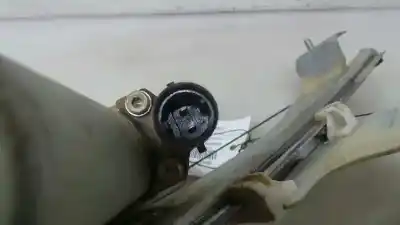 Автозапчастина б/у регулятор вікна передній лівий для dacia duster 1.5 dci diesel fap cat посилання на oem iam 8200733829e  8200733829e